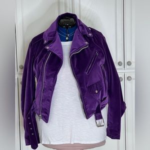 80’s Vintage Tripp N.Y.C Velvet Women’s Purple Jacket. Size M. Made in USA.
